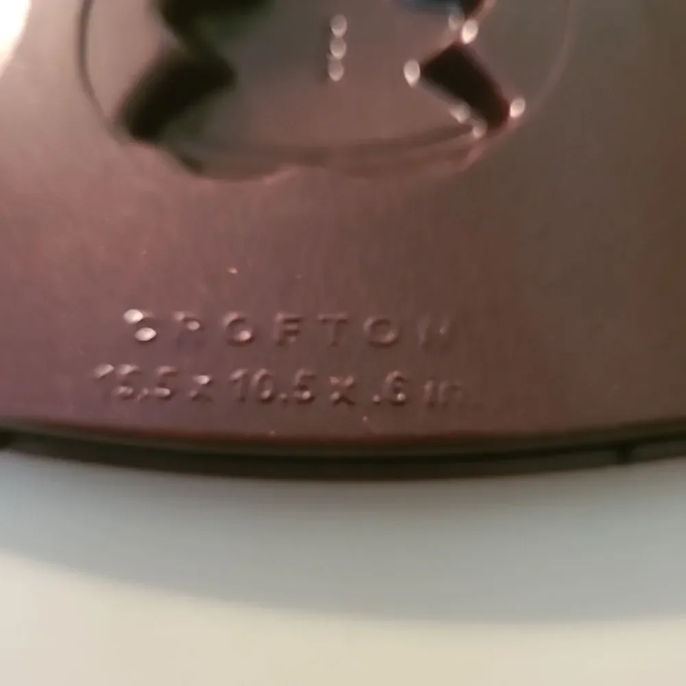 Crofton  Holiday  Cookie  Pan